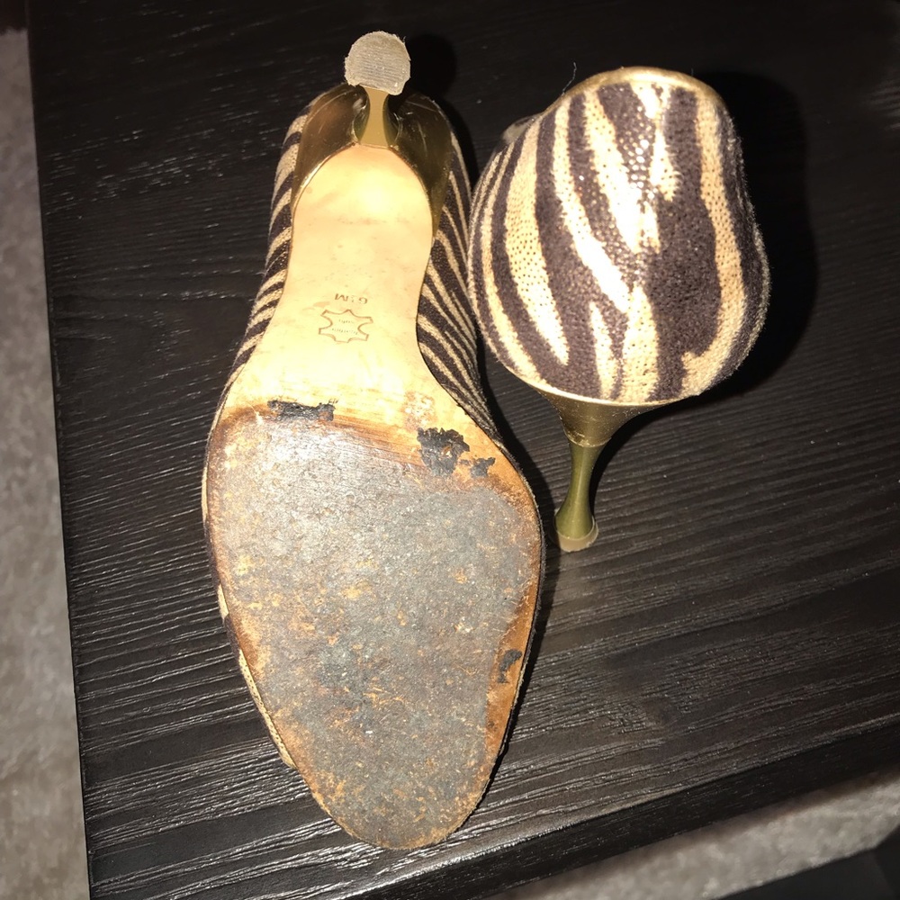 GUESS Heels